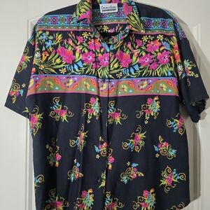 Vintage Connections Women's Floral Shirt
